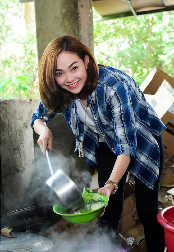 Sao Việt và những lần vào bếp trổ tài nấu nướng