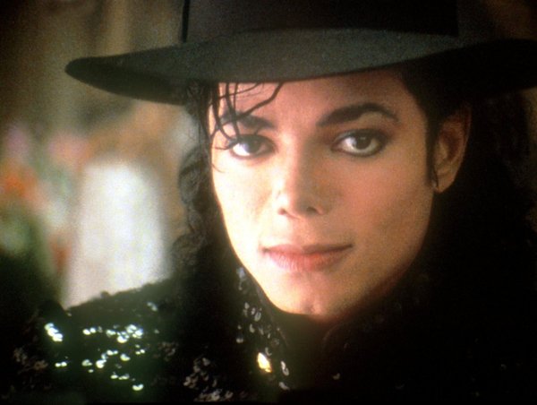 Hé lộ lá thư bí ẩn của huyền thoại Michael Jackson