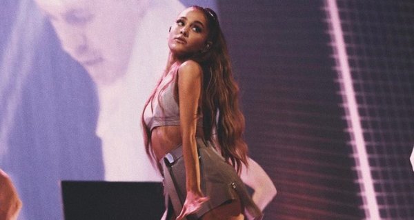 Khán giả Hàn Quốc nổi giận, chỉ trích Ariana Grande thiếu chuyên nghiệp