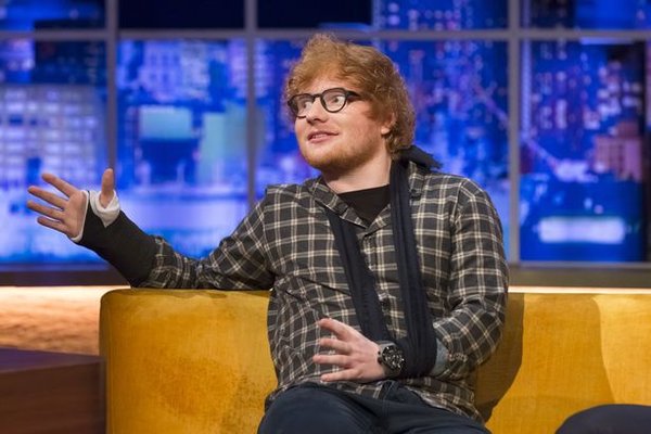 Bị tai nạn mà vẫn uống rượu rồi ung dung đi ngủ, Ed Sheeran suýt nữa mất luôn sự nghiệp