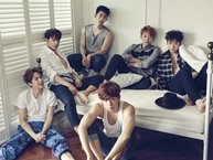 Đạo diễn làm cho 2PM  hoãn kế hoạch trở lại chỉ phải đền tiền thuê quần áo