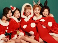 Khi các idol Kpop theo concept Giáng sinh: Hầu hết đều đáng yêu nhưng đến Wanna One thì có gì... sai sai