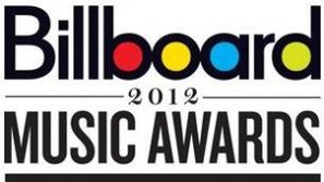 Đêm trao giải Billboard 2012 đầy sắc màu