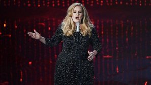 Adele yêu cầu Donald Trump ngừng sử dụng ca khúc của mình