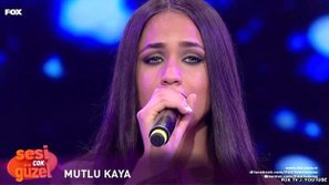 Cô gái 19 tuổi bị bắn vì thi hát tại Thổ Nhĩ Kỳ