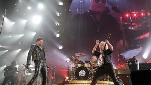 Adam Lambert làm hồi sinh nhóm nhạc huyền thoại Queen