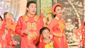 Các nghệ sĩ rực rỡ đón xuân trong đêm Gala nhạc Việt