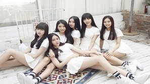 Girlgroup có thành viên giống Jessica chính thức lên sân khấu
