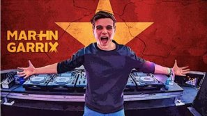 Triệu phú trẻ tuổi DJ Martin Garrix bất ngờ đến Việt Nam