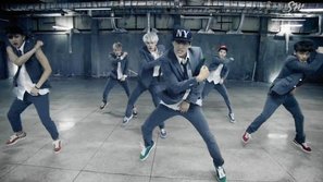 Fan EXO đều đồng ý cho rằng đây là clip cover nhảy 