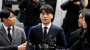 NÓNG: Cảnh sát chính thức xác nhận tội danh môi giới mại dâm và biển thủ công quỹ của Seungri