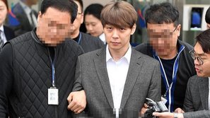 Park Yoochun khăng khăng phủ nhận việc dùng ma túy, nhưng liệu cảnh sát có cảm thấy thuyết phục? 