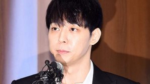 Park Yoochun một lần nữa phủ nhận cáo buộc sử dụng ma tuý, phía cảnh sát có ý định thẩm vấn chung với Hwang Hana
