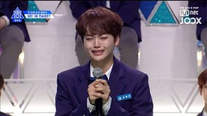 Dành hết 10 phút để khóc trong vòng loại đầu tiên, một thực tập sinh 'Produce X 101' khiến netizen Hàn phát bực và chán nản