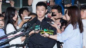 30 chưa phải là Tết: Park Yoochun tiếp tục bị điều tra vụ ăn nhậu, đi cửa sau với cảnh sát để trốn tội 
