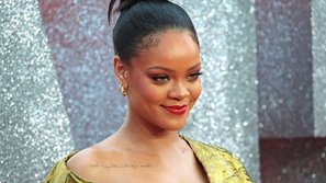Bỏ bê sự nghiệp âm nhạc đã lâu, Rihanna vẫn là nữ nghệ sĩ da màu đầu tiên trong lịch sử làm nên điều này!