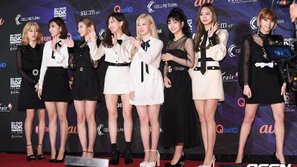 Thảm đỏ MAMA 2019: Dàn sao Hàn váy vóc là lượt đi lễ, BTS nhận giải thưởng đầu tiên 