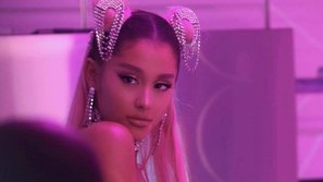 Lại tiếp tục tự phá kỉ lục trên Spotify, Ariana Grande khiến cư dân mạng cảm thán: Làm vậy ai làm lại chị đây?