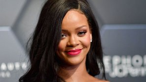 Rihanna lại thả thính 'sương sương': Hơn 100 ca khúc được hoàn thành rồi đấy!
