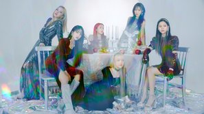G-Friend comeback với concept hoàn toàn mới: Bài hát được Knet khen ngợi hết lời nhưng thành tích lại thấp dưới mức kỳ vọng?