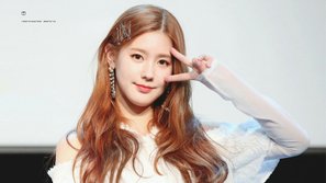 5 thần tượng Kpop cuốn hút nhất ngoài đời thật do staff fansign lựa chọn: Đại diện duy nhất của các idol nữ đến từ (G)I-DLE