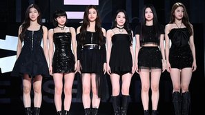 Kim Chaewon bênh vực Kim Garam trong showcase debut, netizen tích cực mỉa mai: 'một người gian lận lại bảo vệ người bắt nạt học đường sao?'