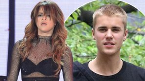 Chuyển động 24h US-UK: Selena Gomez thở phào vì không đụng mặt Justin Bieber tại AMA 2016