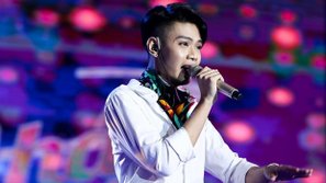 Mặc ồn ào đạo nhạc, Đào Bá Lộc vẫn cho ra mắt ca khúc mới