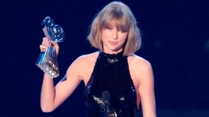 Đề cử iHeartRadio Music Awards 2017: Nỗi buồn mang tên Taylor Swift