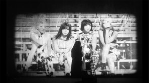 Lời chào tạm biệt của 2NE1 chạm đến trái tim người yêu nhạc trên toàn thế giới