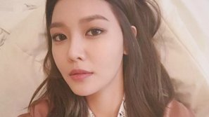 Đăng ảnh “tự sướng” xinh đẹp, Sooyoung (SNSD) bị netizen mỉa mai nhan sắc