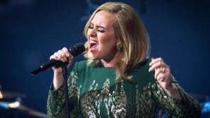 Ngập tràn hương vị tình yêu trong những ca khúc của Adele