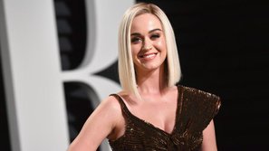 Hậu chia tay, Katy Perry bất ngờ xuống tóc giống hệt Miley Cyrus