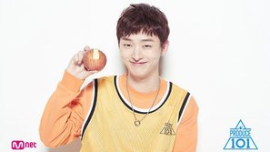 Yoon Jisung – “Thánh giải trí” của “Produce 101” khiến netizen không thể ngừng yêu thương