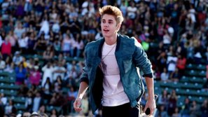 Justin Bieber - người biến những giấc mơ của trẻ nhỏ thành sự thật!