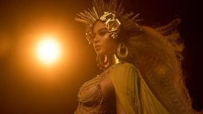 Gần 2 tháng sau khi sinh, Beyonce đã quay lại sản xuất âm nhạc và chuẩn bị tour diễn mới