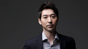 Điểm danh 10 nghệ sĩ Hàn Quốc từng có cơ hội hợp tác với huyền thoại piano Yiruma