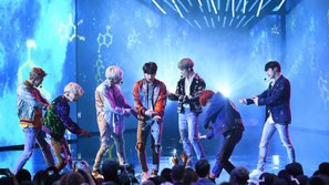 Nóng hổi: Chiêm ngưỡng màn trình diễn đỉnh cao của BTS tại AMAs 2017 vừa chính thức ra lò!