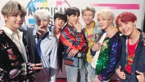 BTS chính thức chia sẻ cảm xúc với báo giới sau màn chào sân ấn tượng tại AMAs 2017