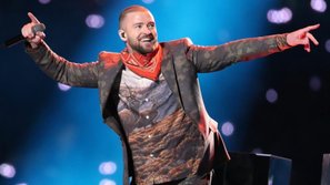 Bất chấp tranh cãi, Justin Timberlake vẫn đem đến màn trình diễn 'đốt cháy' sân khấu Super Bowl 2018