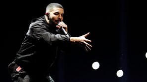 Thật kinh khủng: Billboard Hot 100 chứng kiến sự thống trị của cái tên Drake suốt 3 tuần liền