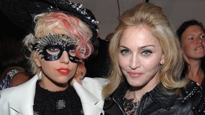 Làng thời trang thế giới đang 'điên dại' vì tấm ảnh... Lady Gaga và Madonna?
