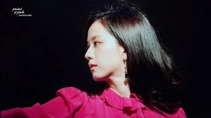 Trước thềm comeback, Jisoo (Black Pink) tạm biệt mái tóc dài thướt tha nhưng vẫn xinh đẹp tựa nữ thần