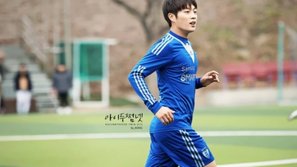 Bạn nghĩ nam thần tượng Hàn nào có tiềm năng để trở thành cầu thủ bóng đá?
