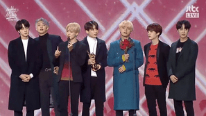 Golden Disc Awards lần thứ 33 (2019) Ngày 06/01 : BTS nhận Daesang, những giải thưởng danh giá xướng tên chủ nhân!