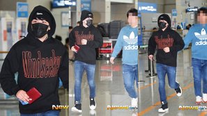 Netizen Hàn mỉa mai 'Có tật giật mình' khi chứng kiến Seungri (Big Bang) hớt hải chạy trốn phóng viên tại sân bay