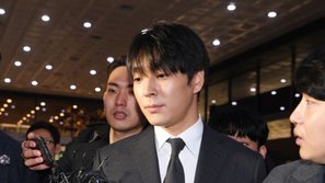 Dư luận Hàn Quốc phẫn nộ khi phát hiện Choi Jong Hoon vẫn thản nhiên 'like dạo' ngay sau khi vừa trải qua 21 tiếng điều tra