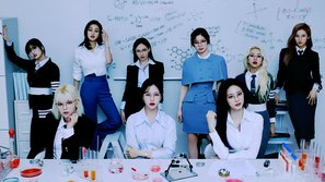 Twice comeback với full album 'Formula of Love: O+T=<3' và ca khúc 'SCIENTIST'