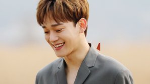 Chen (EXO) lần đầu tái xuất sau 6 tháng 'ở ẩn': Knet đua nhau khen ngợi nhưng liệu có thật lòng?
