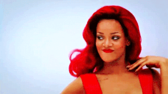 Điện thoại bạn có đủ danh sách các bài hát của Rihanna chứ ? 